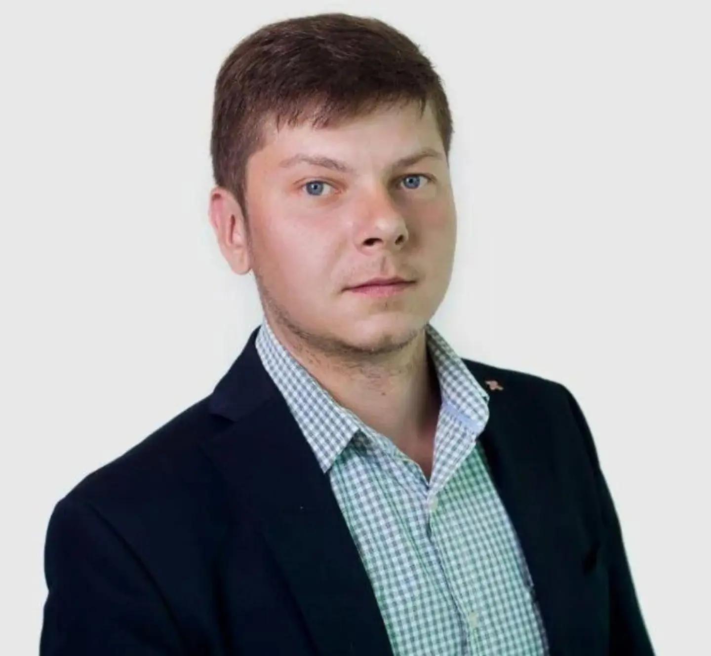 Менеджер отдела продаж Асосков Евгений