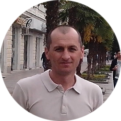 Менеджер отдела продаж Сайпудинов Басир